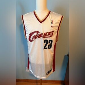 Vintage Reebok Cleveland Cavaliers #23 NBA Jersey Made in Korea Size M Lebron